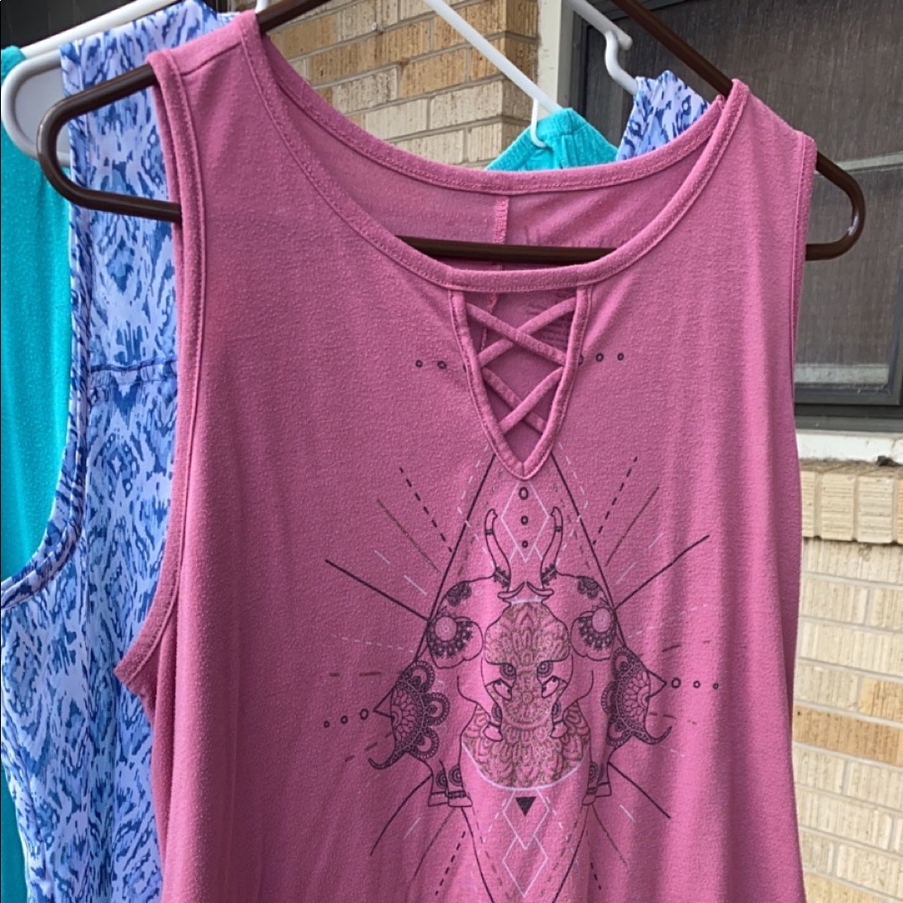 Pink tank top